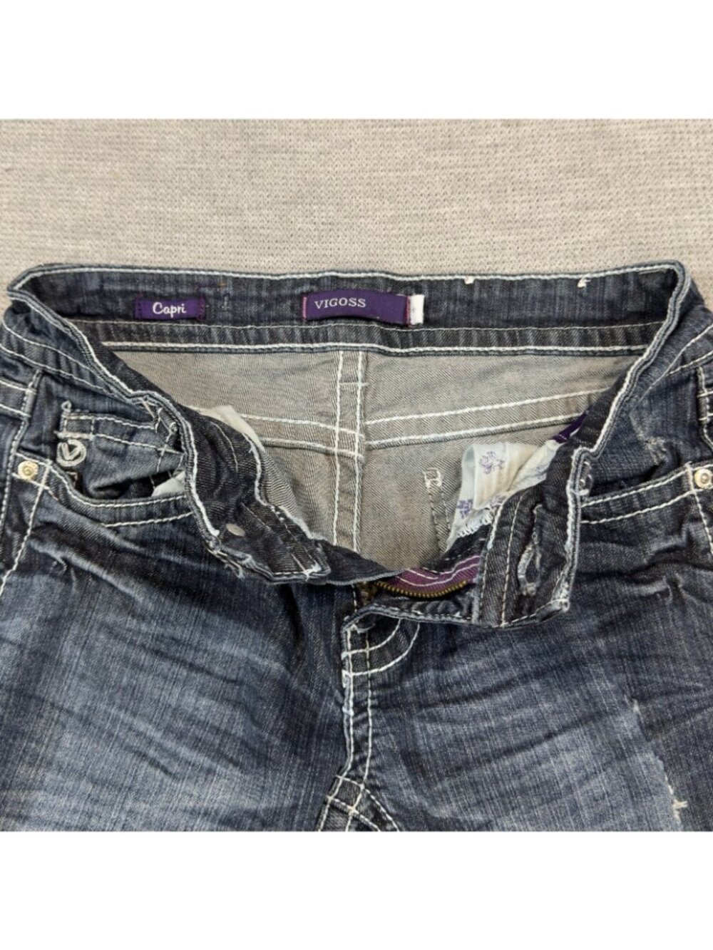 Vigoss Capri Jeans Womens Size 0 Rolled Cuff Distressed Stretch Blue Denim - Picture 5 of 16